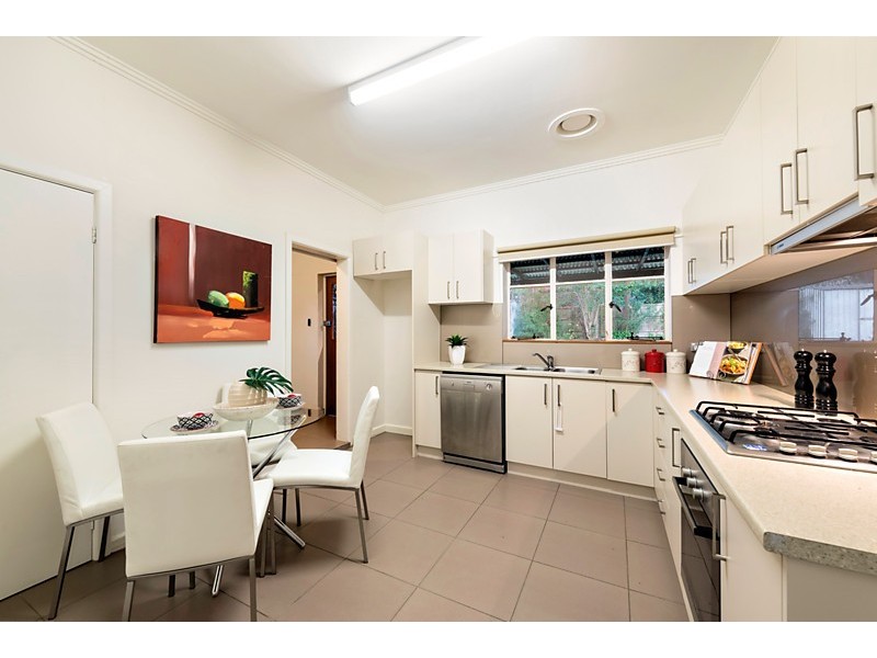 13 Gunyah Road, Blackburn North VIC 3130