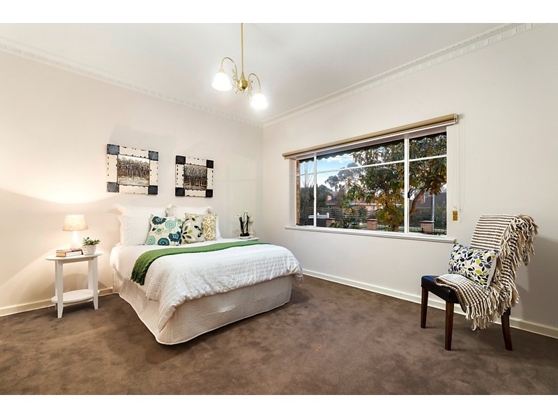 13 Gunyah Road, Blackburn North VIC 3130