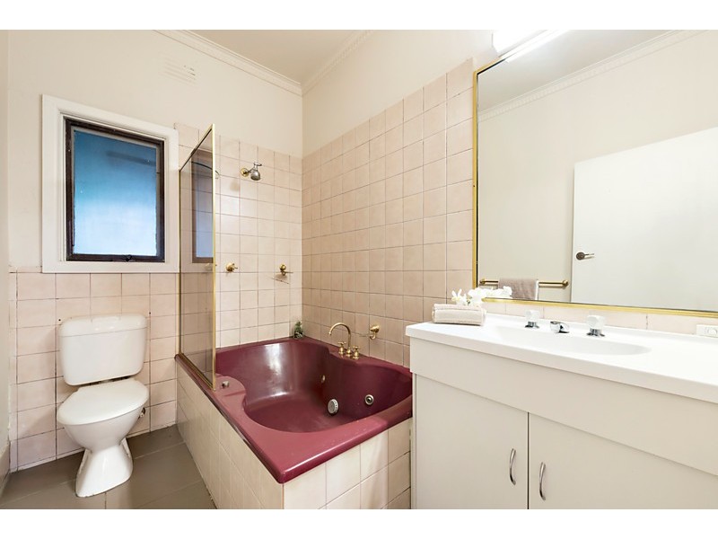 13 Gunyah Road, Blackburn North VIC 3130
