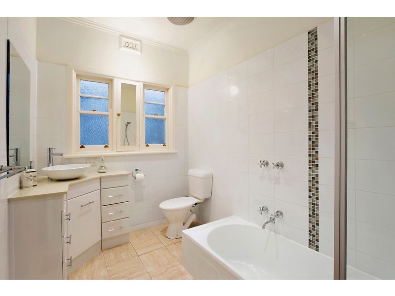 6 Elder Street, Blackburn VIC 3130