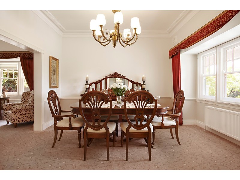 88 Whitehorse Road, Blackburn VIC 3130