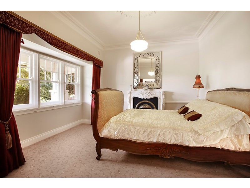 88 Whitehorse Road, Blackburn VIC 3130