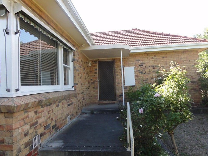 22 Cairo Road, Mont Albert North VIC 3129
