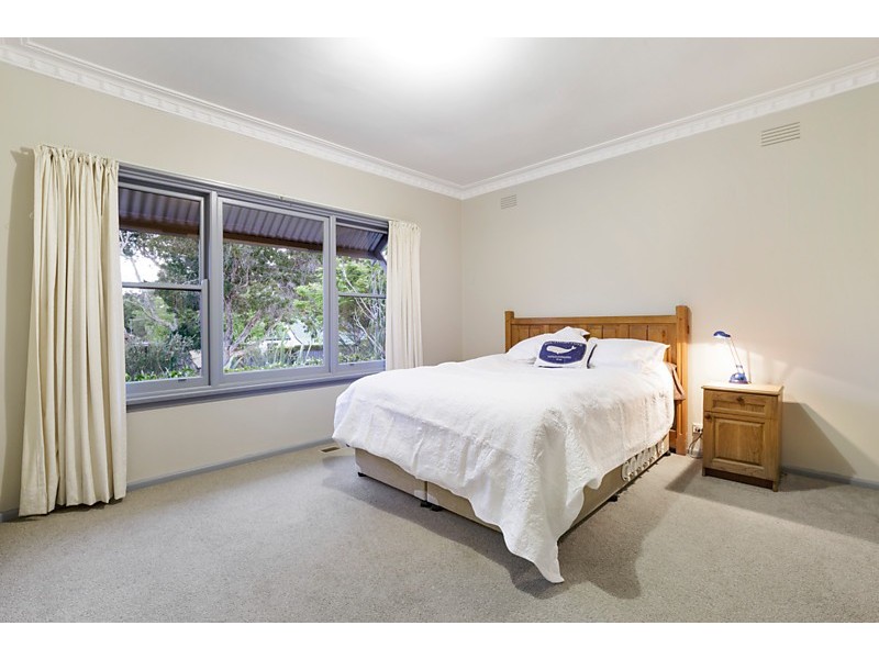 18 Faulkner Street, Blackburn South VIC 3130