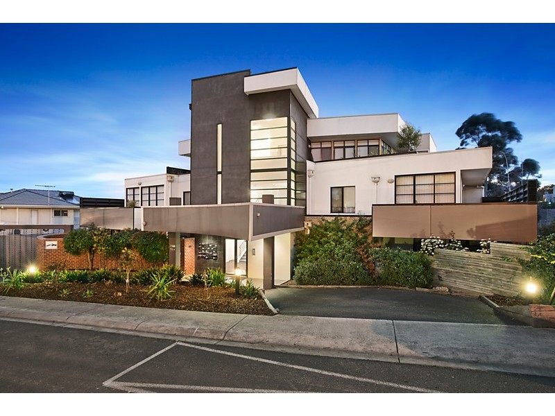 17/75 Tram Road, Doncaster VIC 3108