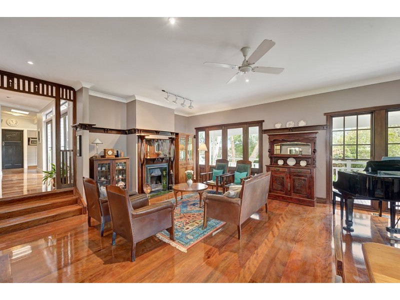 36 Myrtle Grove, Blackburn VIC 3130