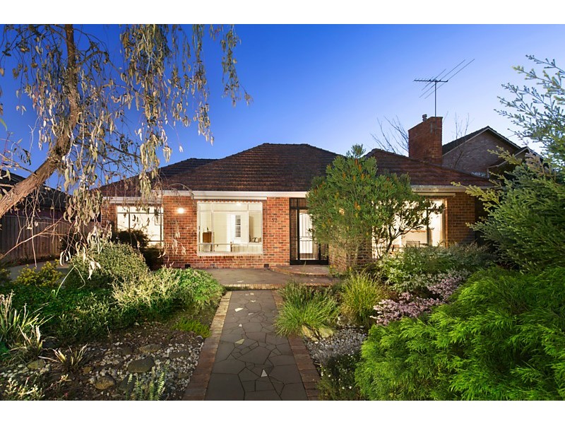 52 Owen Street, Mitcham VIC 3132