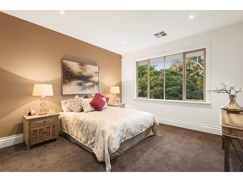 20A Myrtle Grove, Blackburn VIC 3130