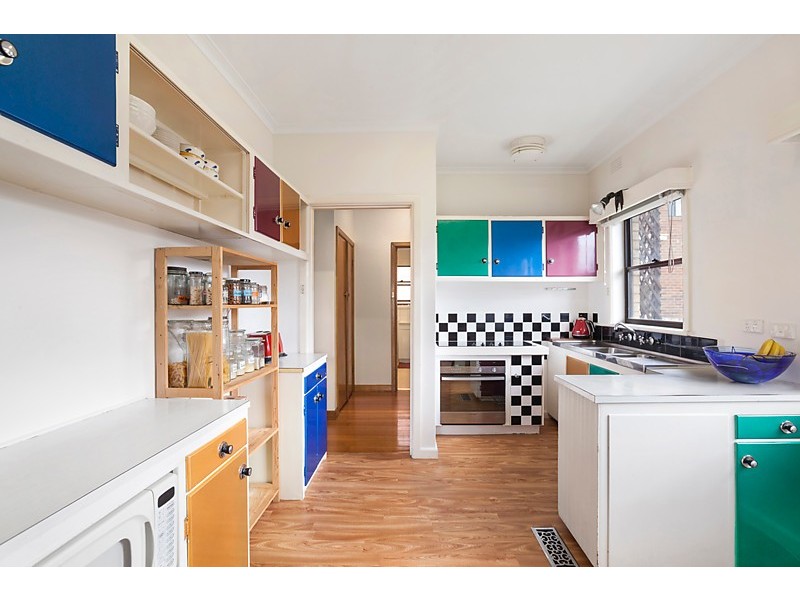 13 Jenner Street, Blackburn South VIC 3130