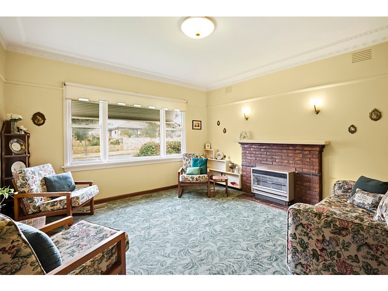 3 Glengarry Avenue, Burwood VIC 3125