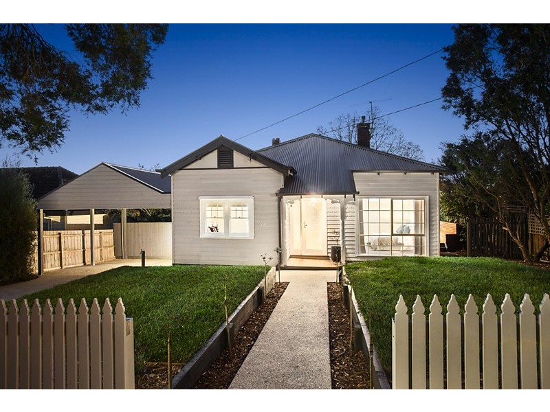 13 Donald Street, Croydon VIC 3136