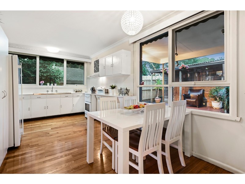 1/5 Linlithgow Street, Mitcham VIC 3132