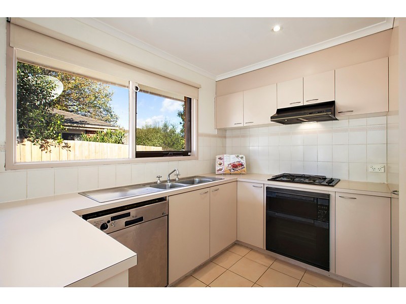 3/5 Owen Street, Mitcham VIC 3132