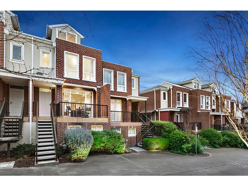 10/1082-1086 Whitehorse Road, Box Hill VIC 3128