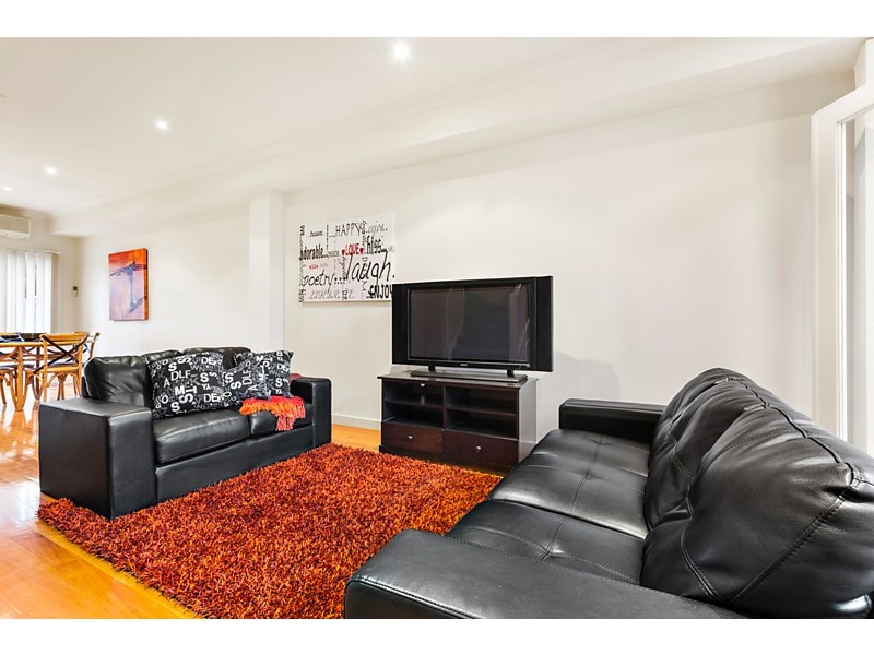 10/1082-1086 Whitehorse Road, Box Hill VIC 3128