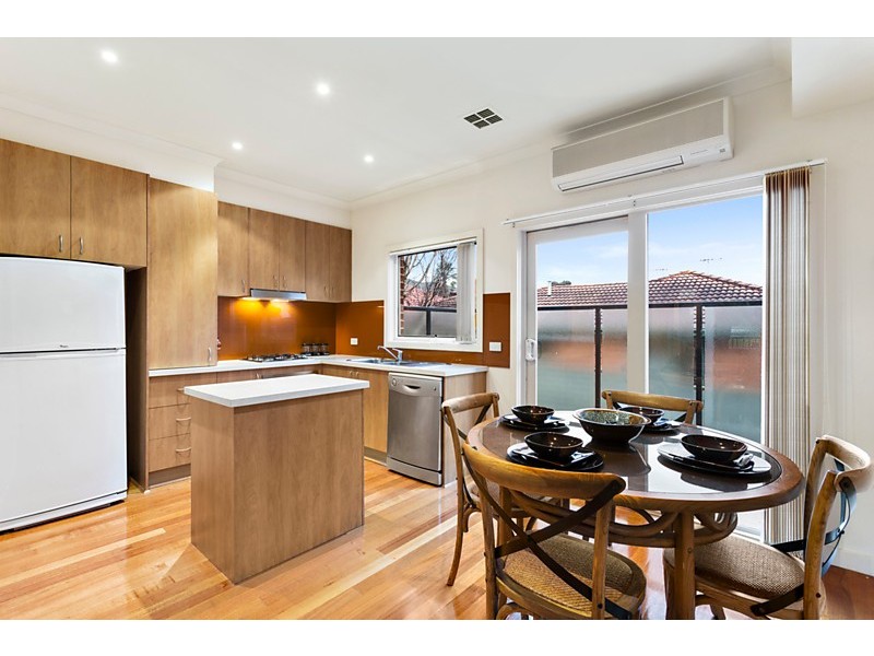 10/1082-1086 Whitehorse Road, Box Hill VIC 3128