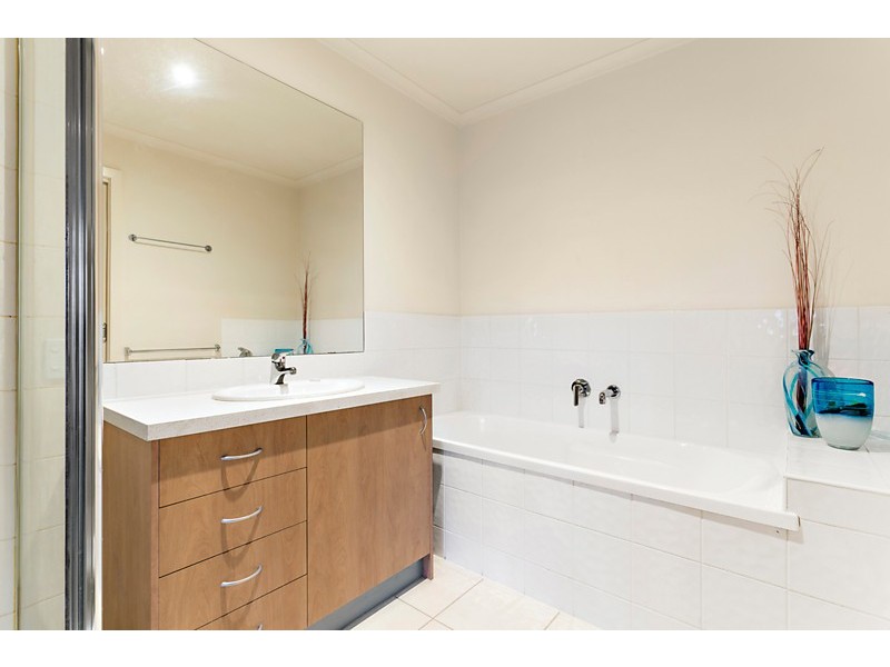 10/1082-1086 Whitehorse Road, Box Hill VIC 3128