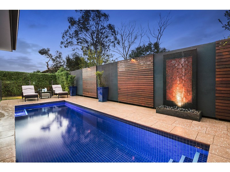 14 Orchard Grove, Blackburn South VIC 3130