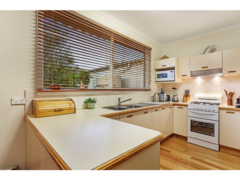 5 Barrina Street, Blackburn South VIC 3130