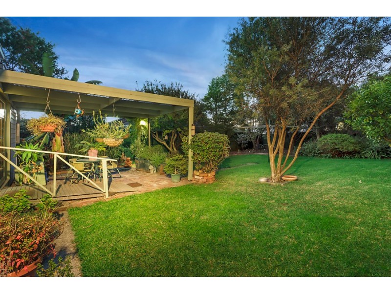 5 Barrina Street, Blackburn South VIC 3130