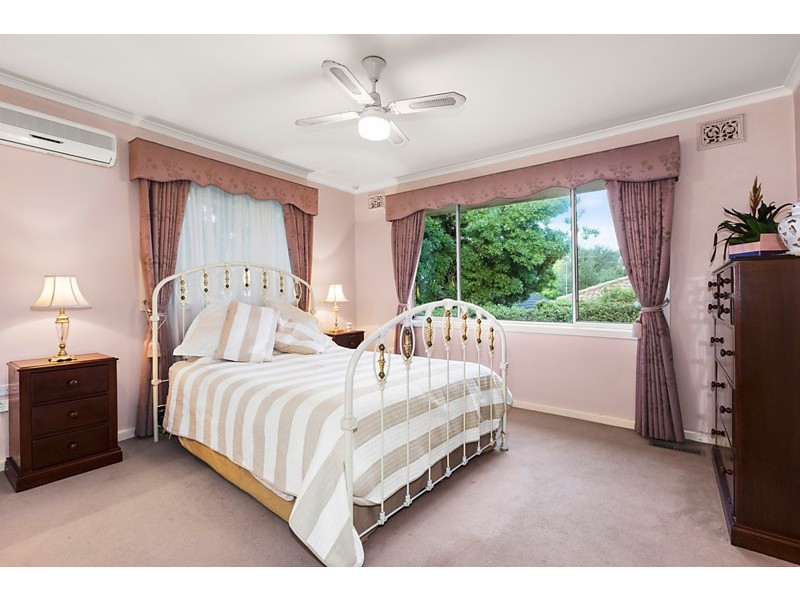 13 Norfolk Street, Blackburn North VIC 3130