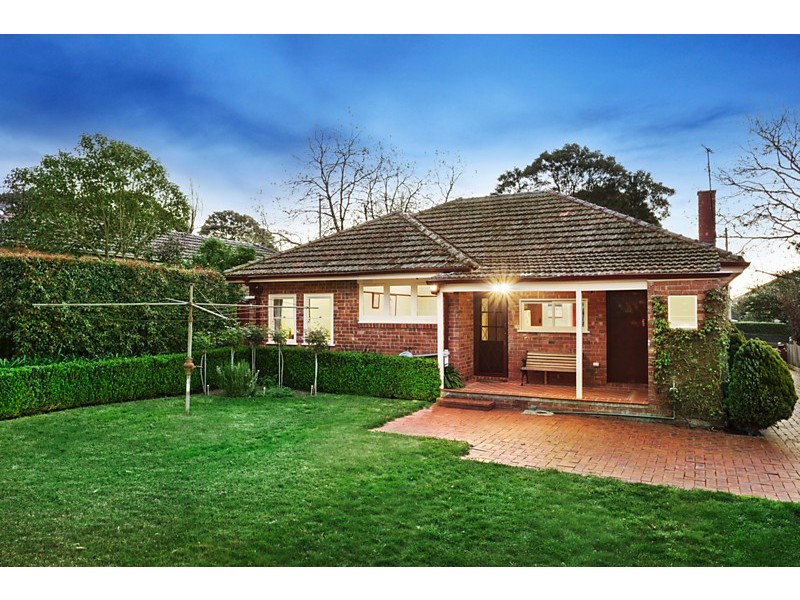 145 Surrey Road, Blackburn VIC 3130