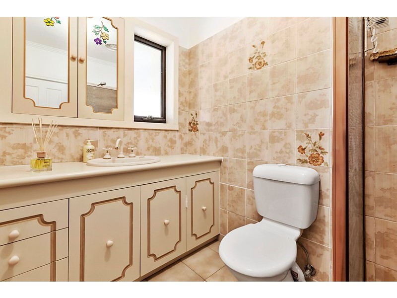 34 Romoly Drive, Forest Hill VIC 3131