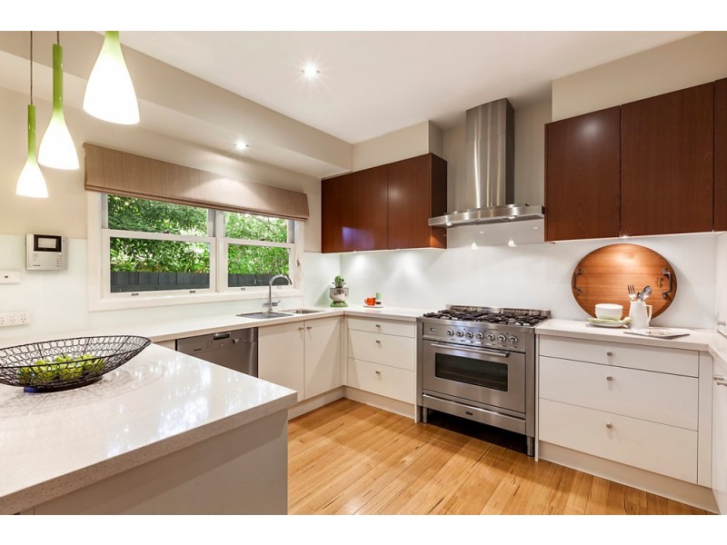 14 Duckham Street, Blackburn VIC 3130