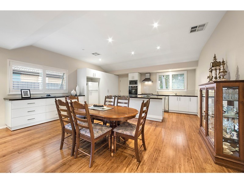 81 Park Drive, Vermont VIC 3133