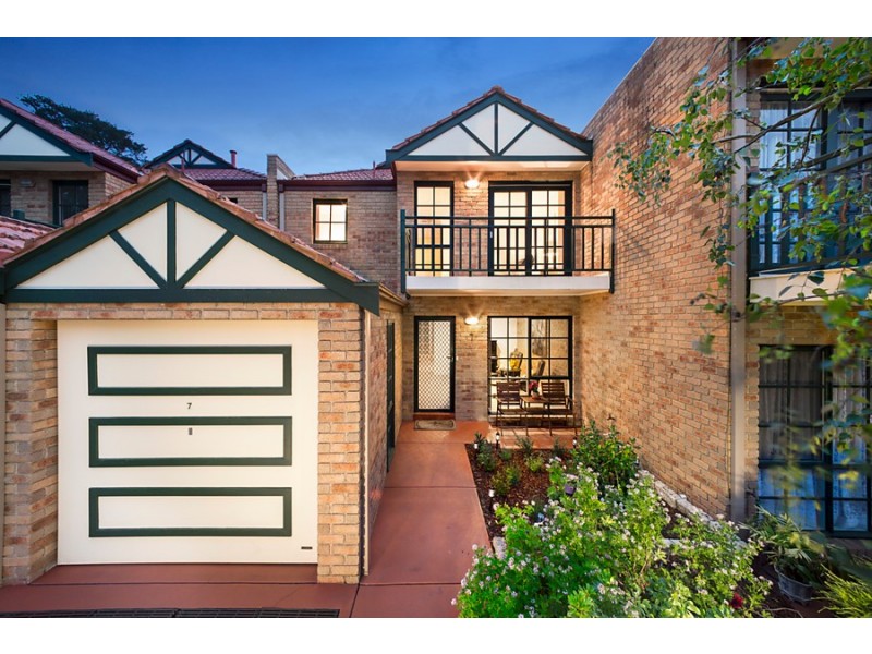 7/10 Stringybark Close, Forest Hill VIC 3131