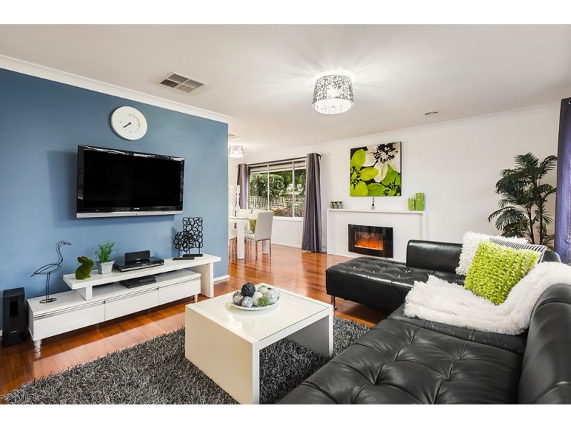 16 The Mews, Vermont VIC 3133