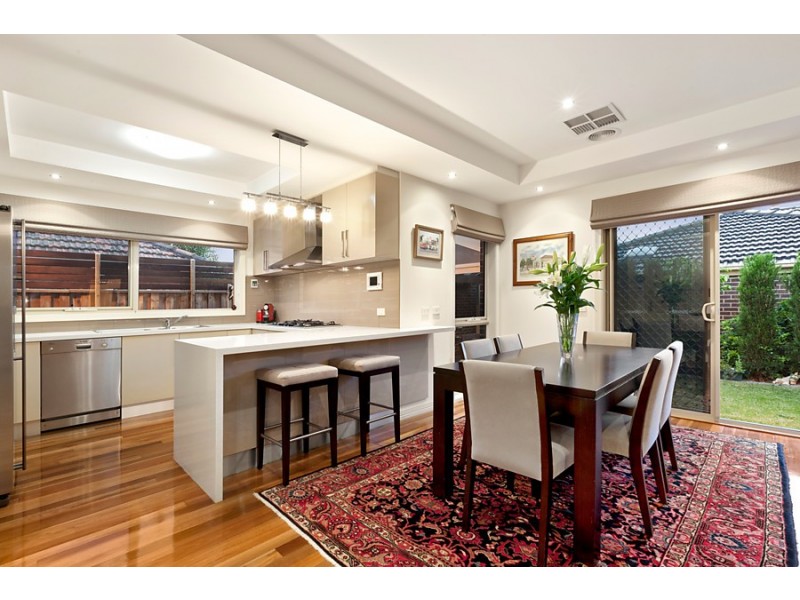 1/9 Orchard Grove, Blackburn South VIC 3130