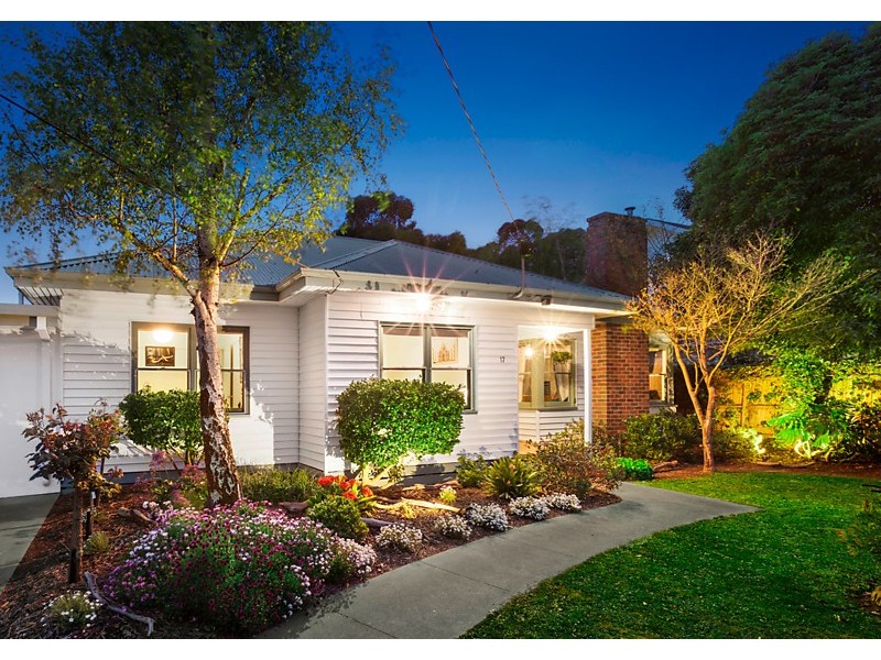 17 Kerr Street, Blackburn VIC 3130