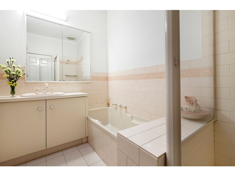 17 Kerr Street, Blackburn VIC 3130