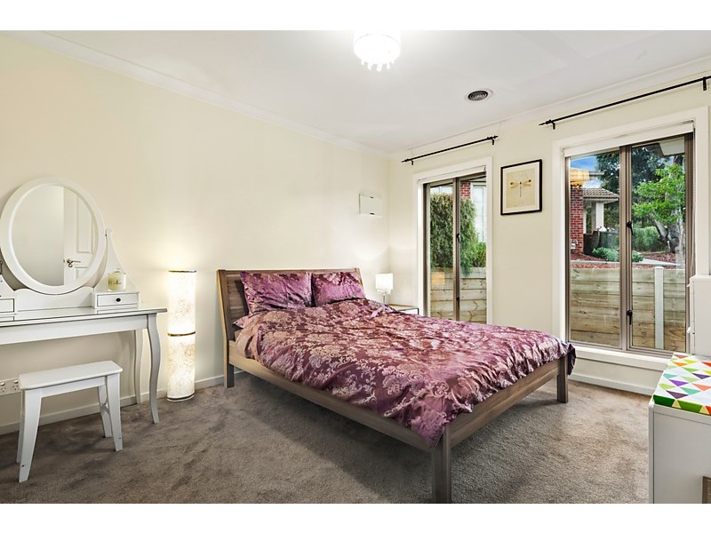 2/5 Thomas Court, Doncaster VIC 3108