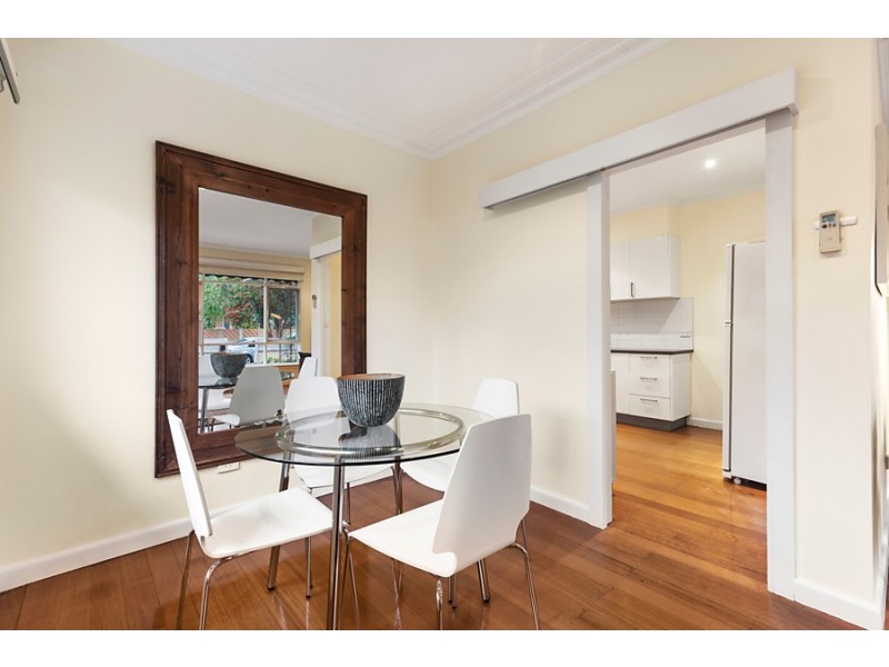 1/3 Vanbrook Street, Forest Hill VIC 3131