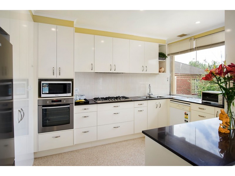 12 Francesca Street, Mont Albert North VIC 3129