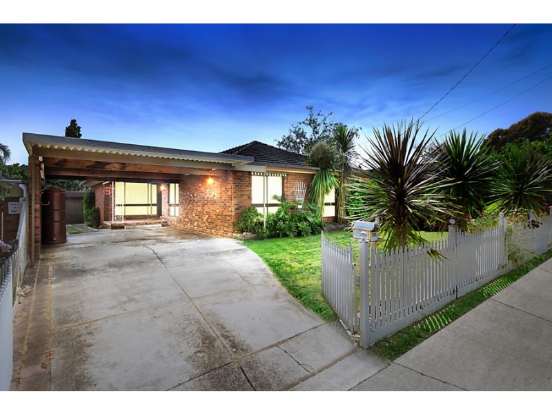 32 Crimson Avenue, Blackburn South VIC 3130