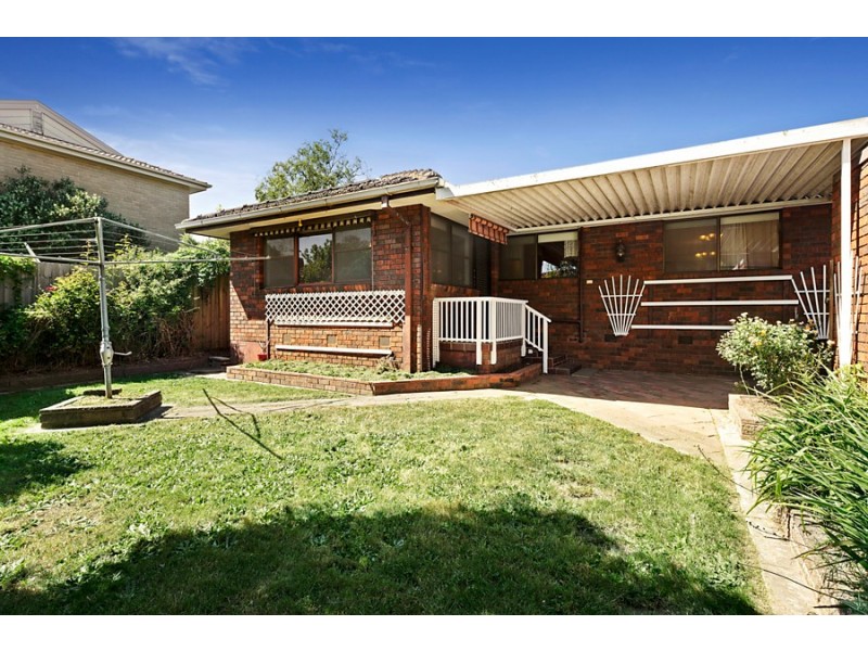 32 Crimson Avenue, Blackburn South VIC 3130