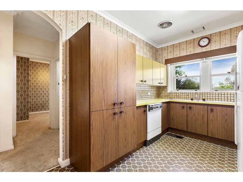 5 Jenner Street, Blackburn South VIC 3130