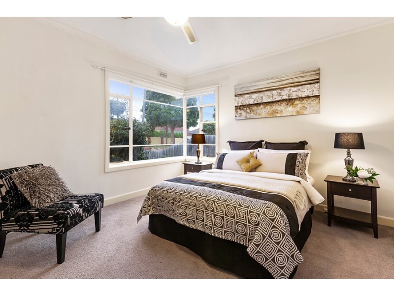 38 Francis Street, Blackburn VIC 3130