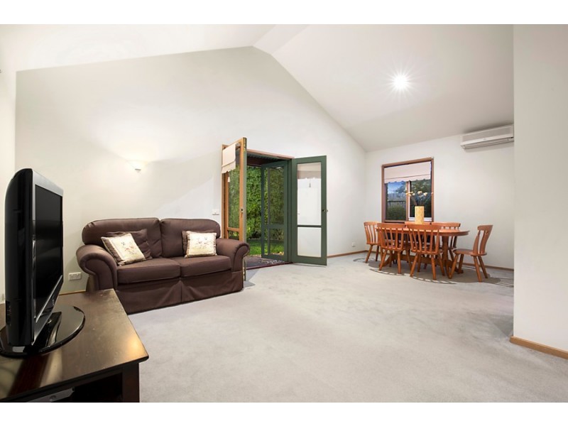1/5 Musk Street, Blackburn VIC 3130