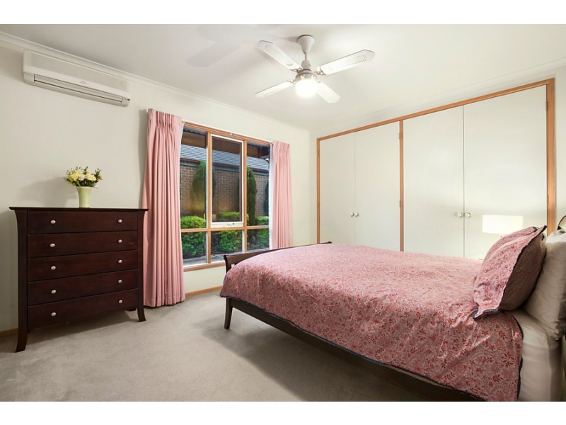 1/5 Musk Street, Blackburn VIC 3130