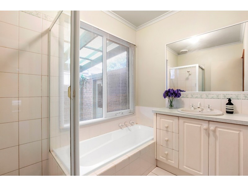 1/5 Musk Street, Blackburn VIC 3130