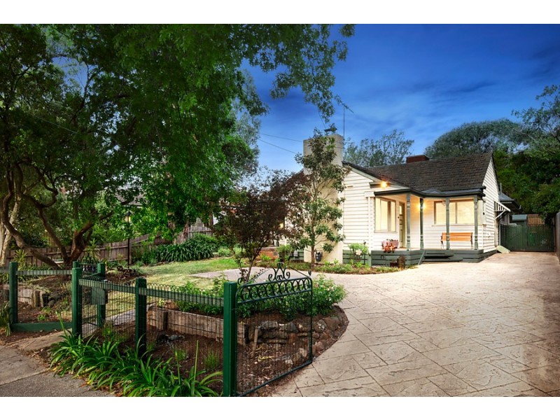 17 Goodwin Street, Blackburn VIC 3130