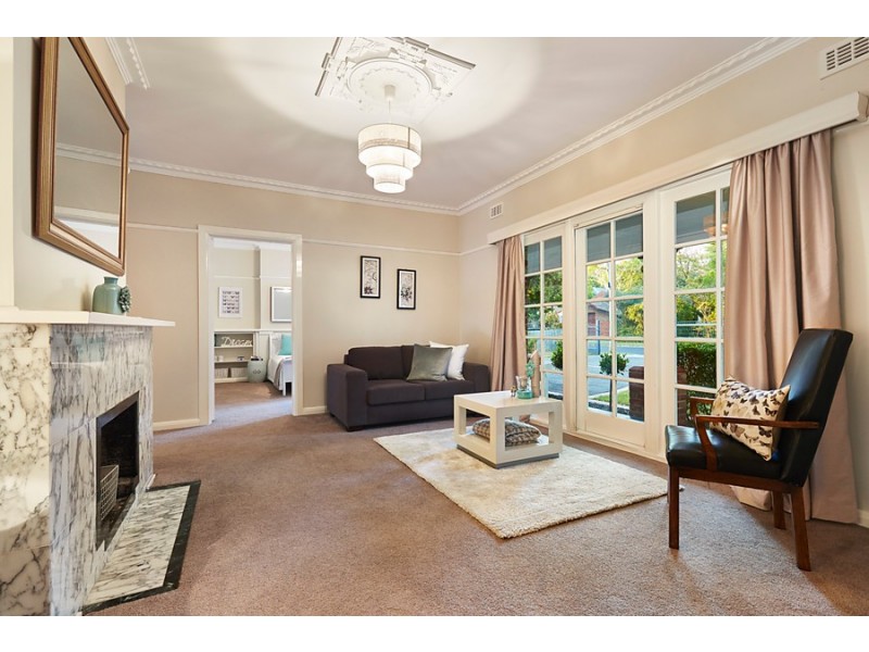 56 Owen Street, Mitcham VIC 3132