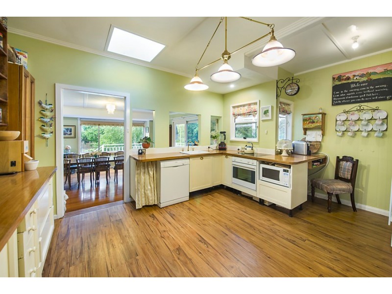 15 Kinkora Road, Blackburn VIC 3130