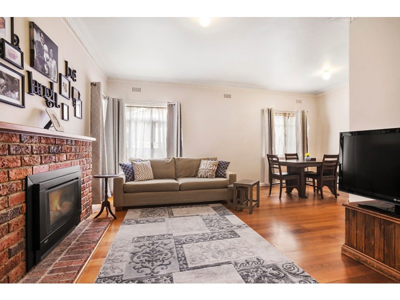 132 Springfield Road, Blackburn VIC 3130