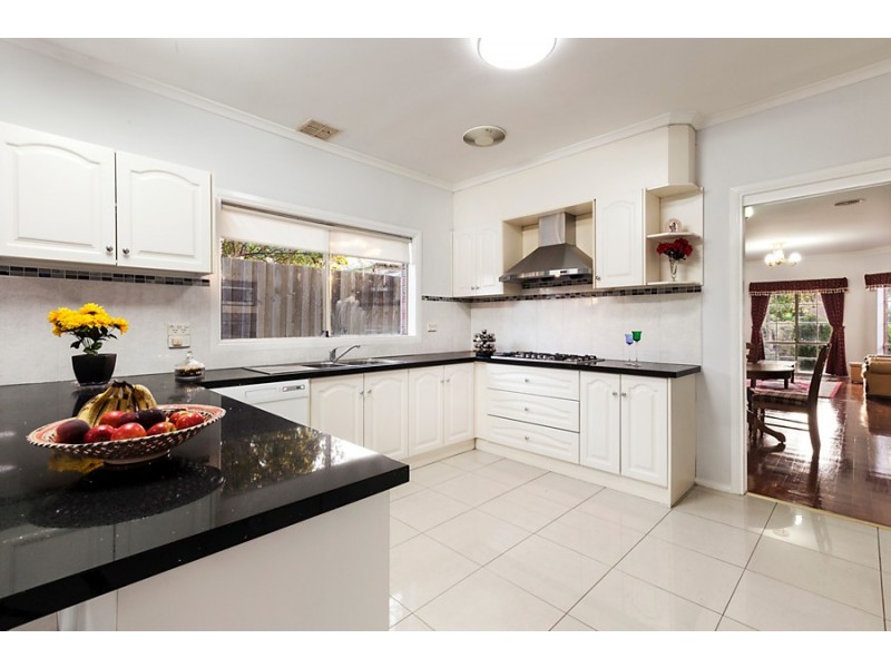 5 Ashley Court, Forest Hill VIC 3131