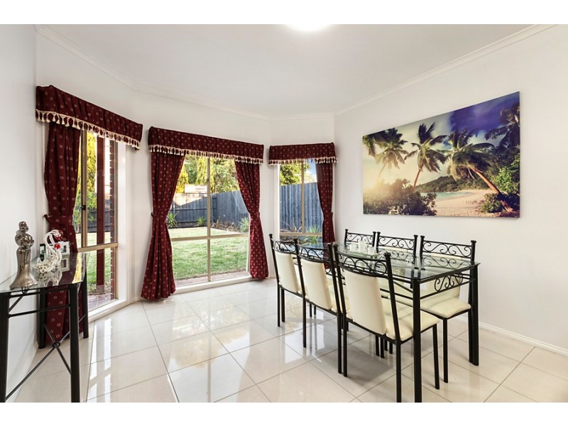 5 Ashley Court, Forest Hill VIC 3131